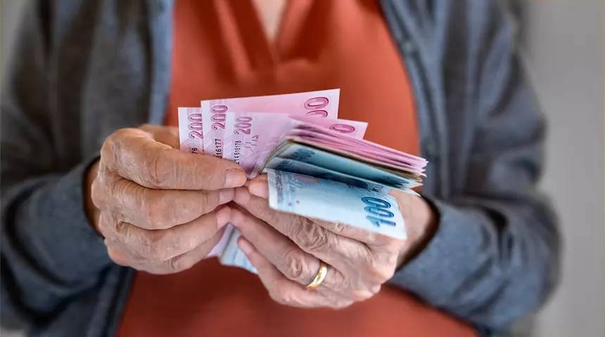 SSK ve Bağ-Kur Emeklisi İçin 3 Aylık Zam Oranı Netleşti 1