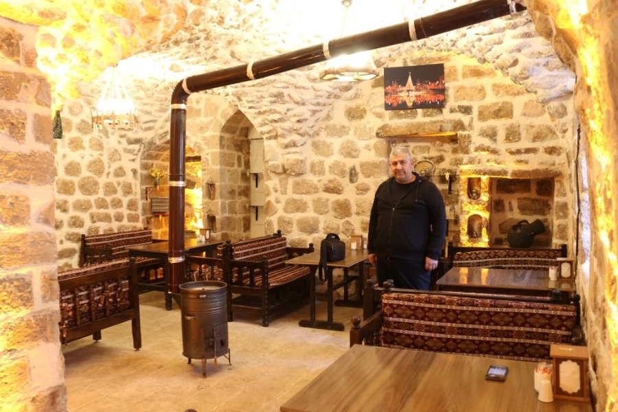 Mardin'de bir girişimci 500 yıllık evini kafeye dönüştürdü 