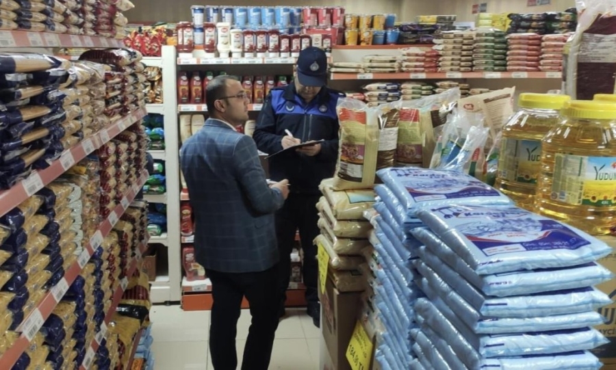 Marketlerde raf ve kasa fiyat denetimi 