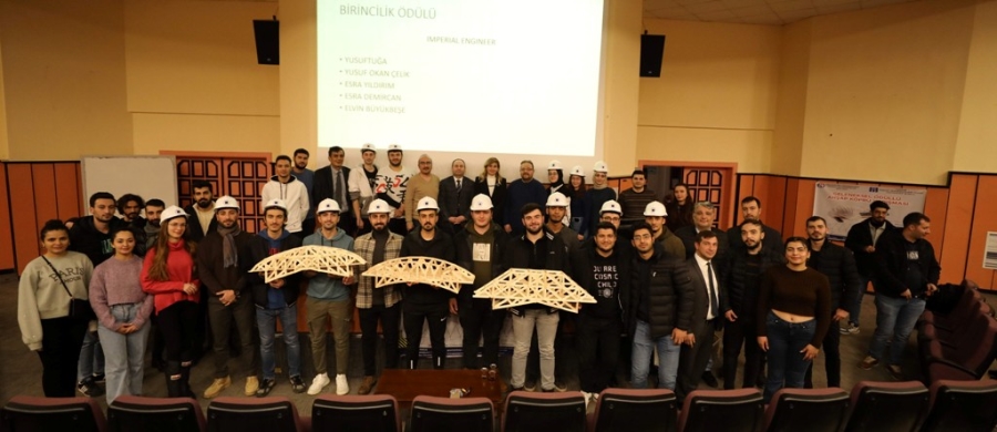 GAÜN’de ahşap köprü yarışması 