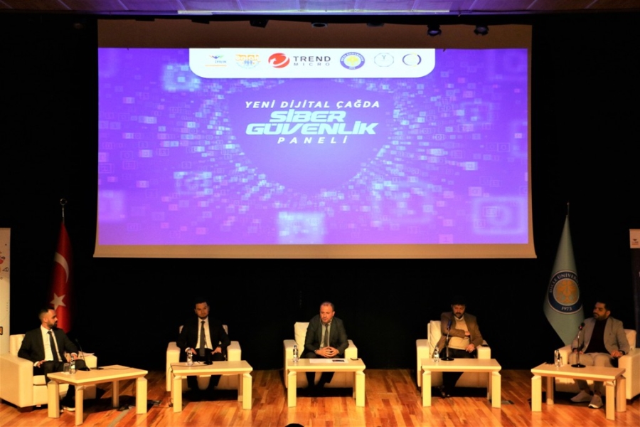 Diyarbakır’da ‘Yeni Dijital Çağda Siber Güvenlik Paneli’ düzenlendi 