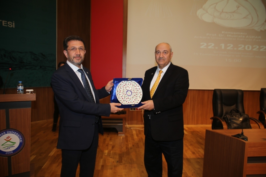 “MEVLANA’DAN GÜNÜMÜZE MESAJLAR” PROGRAMI DÜZENLENDİ"