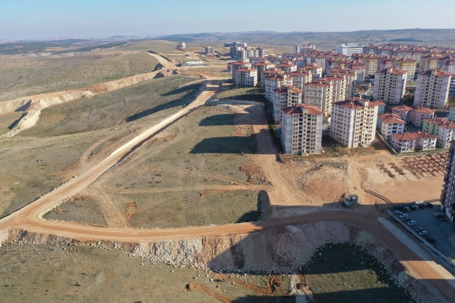 Şehitkamil'de asfalt ve alt yapı soruları çözülüyor