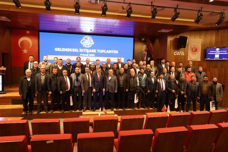 Halı ihracatçıları 2023’ün yol haritasını belirledi 