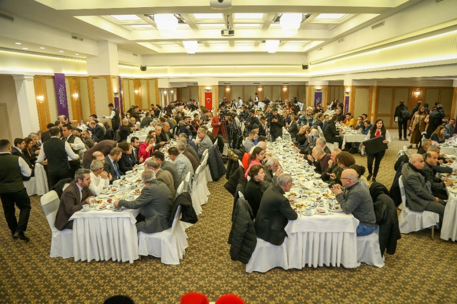 Şahin 10 Ocak’ta gazetecilerle bir araya geldi 