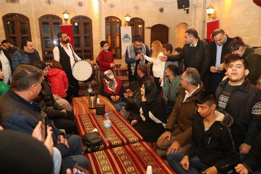 Eyyübiye’de görme engelli çocuklar ve gençler unutulmaz gece yaşadı 