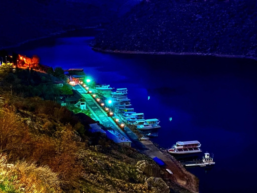 Dicle Baraj kıyısı yeni haliyle ziyaretçilerini bekliyor