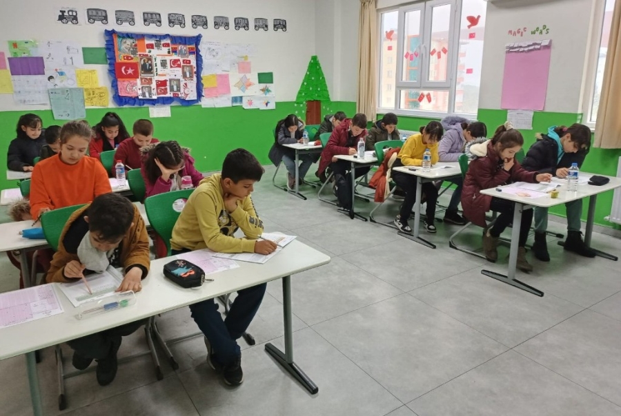 Adıyaman Doğa Koleji’nin bursluluk sınavına yoğun ilgi 