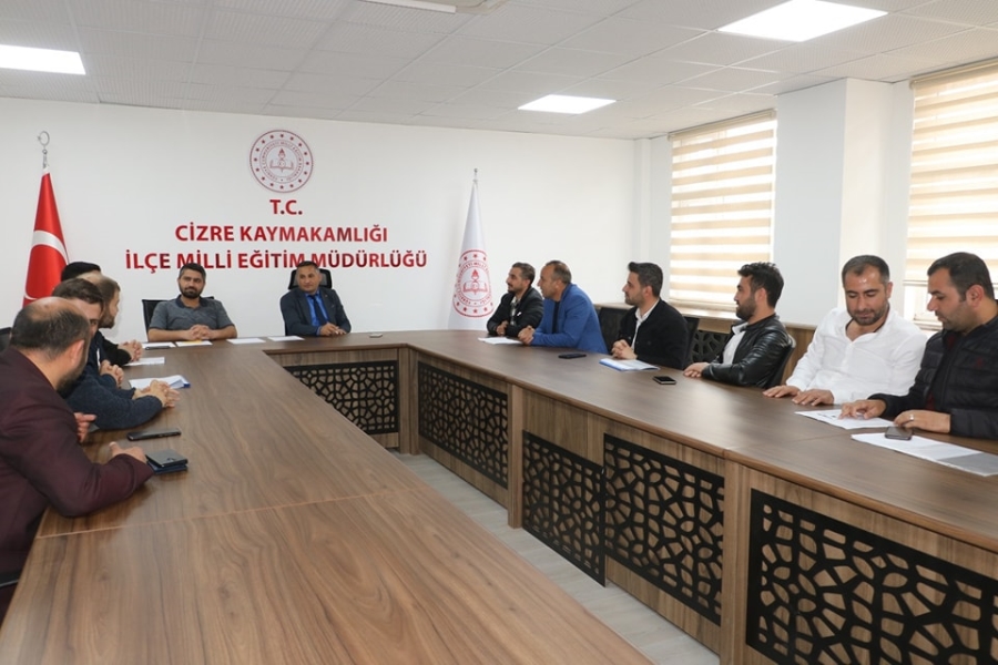 Cizre’de Okuma Yazma Değerlendirme Toplantısı yapıldı