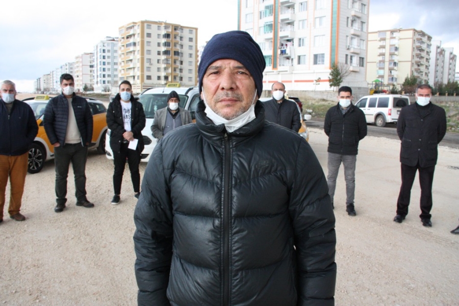 Belediyenin Mağdur Ettiği 2 Bin 500 Aile Vali Karaloğlu'ndan Umut Bekliyor