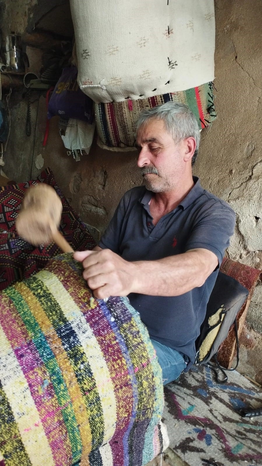 Yarım asırdır 'palan' mesleğini korumaya devam ediyor