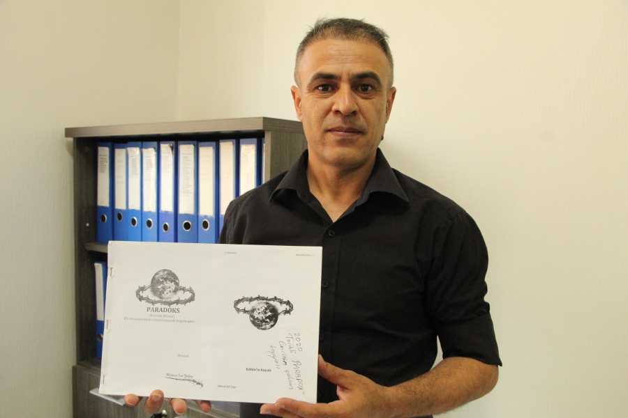 61 bölümlü 'Kırmızı Oda' dizisi Batmanlı yazara ait çıktı iddiası