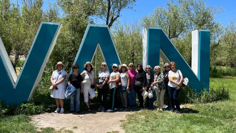45 yıl aradan sonra tekrar Van’da buluştular