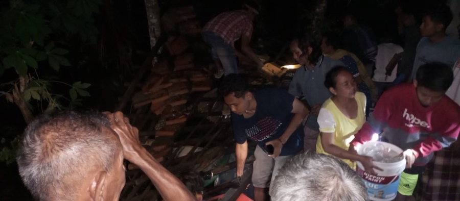 Endonezya’da 6.4 büyüklüğünde deprem: 1 ölü, 9 yaralı