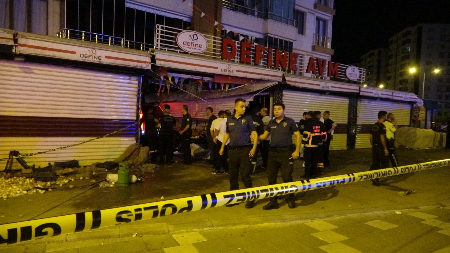 Diyarbakır’da 1 kişinin öldüğü 6 kişinin yaralandığı kazada 1 kişi tutuklandı