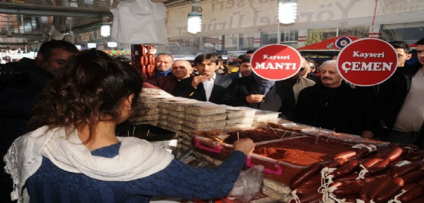 81 İLİN YÖRESEL ÜRÜNLERİ CİZRE`DE SERGİLENDİ