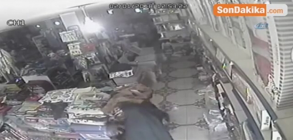 İDİL`DE ÇARŞAFLI HIRSIZLIK OLAYI KAMERAYA YANSIDI