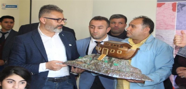 BAŞKAN FATİH BİLEN`DEN SİLOPİ GENÇLİK MERKEZİNE ZİYARET
