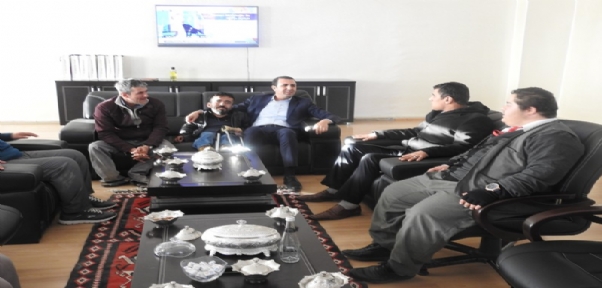 ENGELLİLERDEN ŞIRNAK BELEDİYE BAŞKANI BEDİRHANOĞLU`NA ZİYARET