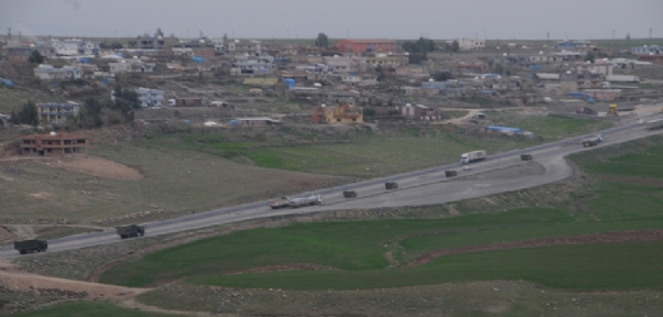 ŞIRNAK`TAN SURİYE SINIRINA ASKERİ SEVKİYAT