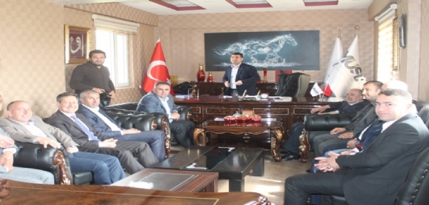 SİLOPİ`DE  MÜSİAD ÜYELERİ KAYNAŞMA YEMEĞİNDE BİR ARAYA GELDİ