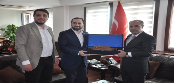 TÜGVA GENEL BAŞKAN YARDIMCISI YÜKSEL, VALİ AKTAŞ`I ZİYARET ETTİ