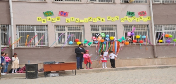 ŞIRNAK`TA ÇOCUKLAR İÇİN OKUMA ŞENLİĞİ DÜZENLENDİ