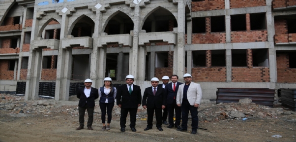 ŞIRNAK`TA TERÖRÜN YIKTIĞI OKULLAR DEVLET YATIRIMIYLA AYAĞA KALDIRILDI