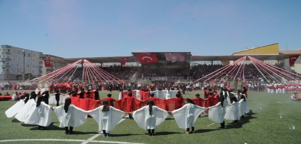23 NİSAN ÇOCUK BAYRAMI CİZRE`DE COŞKU İLE KUTLANDI