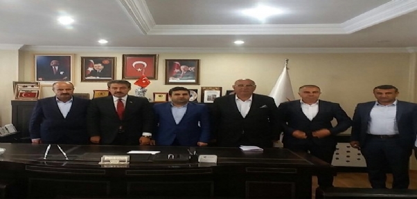 TATAR AŞİRET LİDERİ, AK PARTİ`DEN ADAY ADAYLIĞI BAŞVURUSU YAPTI