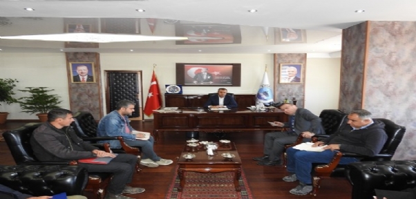 BAŞKAN BEDİRHANOĞLU, ŞIRNAK`I YENİDEN İNŞA EDEN FİRMALARLA BİR ARAYA GELDİ