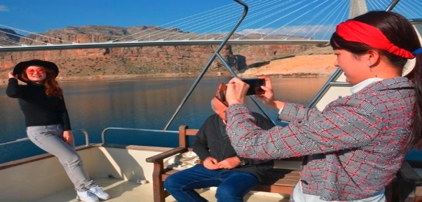 SİLOPİ MYO`DA GENÇLERE SEMİNER VERİLDİ
