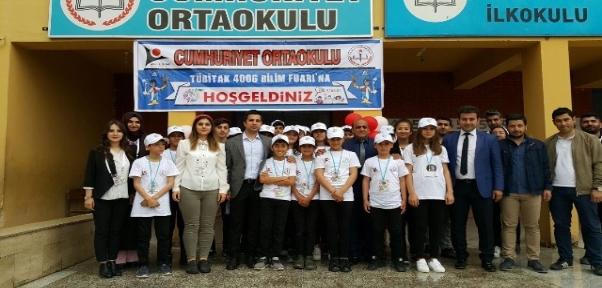 SİLOPİ`DE TÜBİTAK BİLİM FUARI AÇILDI