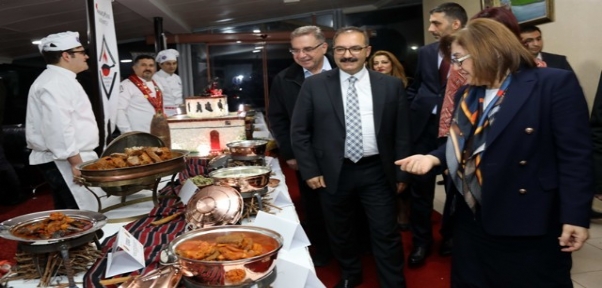 BAKAN SOYLU`DAN CİZRE TSO`YA ZİYARET