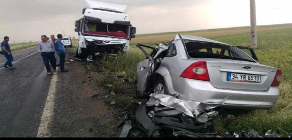 ŞIRNAK`TA KAZA: İMAM, OĞLU VE 1 ÇOCUK ÖLDÜ