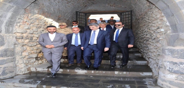 İÇİŞLERİ BAKANLIĞI MÜSTEŞARI İNCE`DEN, ŞIRNAK`A ZİYARET