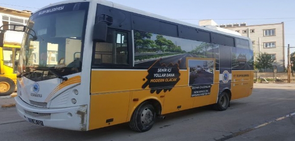 MODERN ŞEHRE MODERN REKLAMLI ARAÇLAR