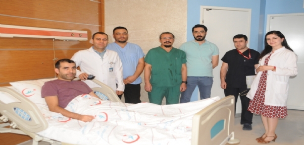 Cizre`de İlk Defa"Dizde Çoklu Bağ" Yaralanması Ameliyatı Yapıldı