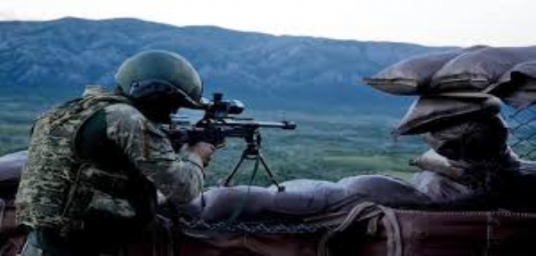 Şırnak`ta Bir Pkk/Ypg`li Terörist Teslim Oldu