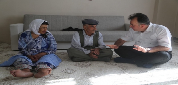Yaşlı Çifte Silopi Kayyumu Sahip Çıktı
