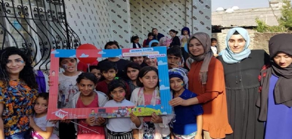 ?Ekranla Değil, Akranla Büyüsün Çocuklar" Projesi Şırnak`ta Devam Ediyor