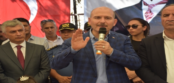 İçişleri Bakanı Süleyman Soylu, Bayramın İlk Gününü Cizre`de Geçirdi