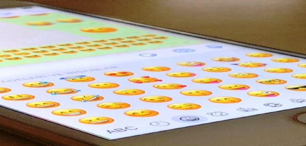 Duygu Ve Kelimelerin Yerini Emojiler Aldı