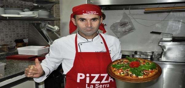 Diyarbakırlı pizzacı 22 yıllık hayalini gerçekleştirdi