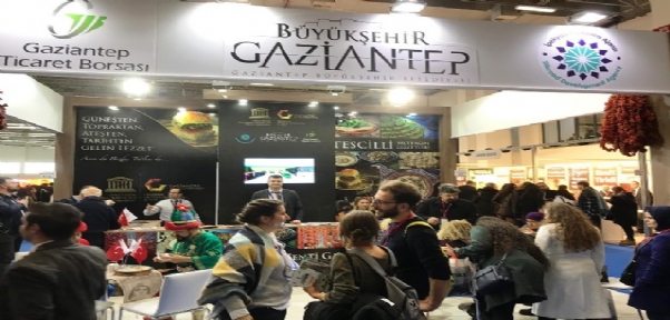 Gaziantep lezzetleri, İzmir fuarına renk kattı