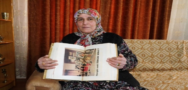 Yarım Asırdır Türkan Şoray`ın Fotoğraflarını Biriktiriyor