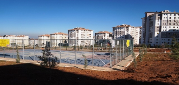 37 Bloktan Oluşan Mahalleye 40 Muhtar Adayi
