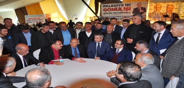 Tarım Ve Orman Bakan Yardımcısı Aksu, Kızıltepe`de Muhtarlarla Buluştu