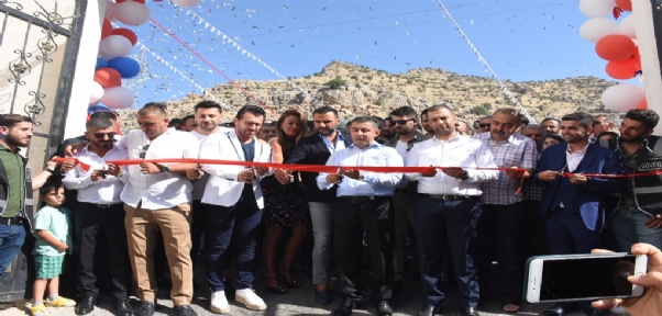 Beyazsu`daki İlk Sosyal Tesisin Açılışı Ünlü Sanatçıların Katılımı İle Yapıldı