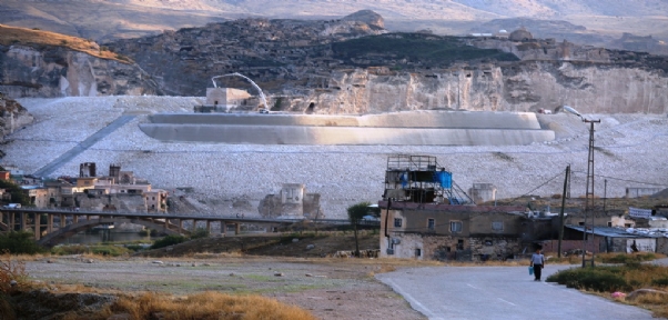 Tarihi Hasankeyf Kalesi`ne tekne ve yatlarla ulaşılacak